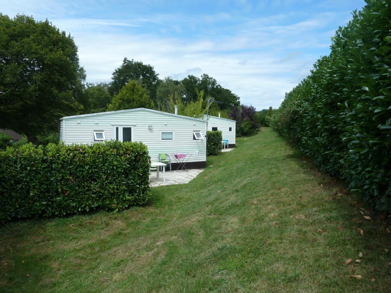 Camping De Ladignac Le Long Bel Air Exteriör bild