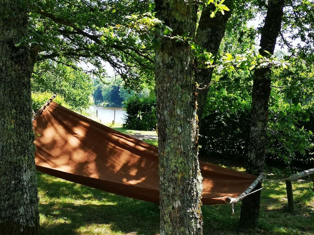 Camping De Ladignac Le Long Bel Air Exteriör bild